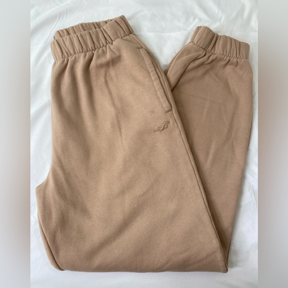 Hollister Women’s Beige Ultra High Rise Joggers, Size S - Picture 6 of 6